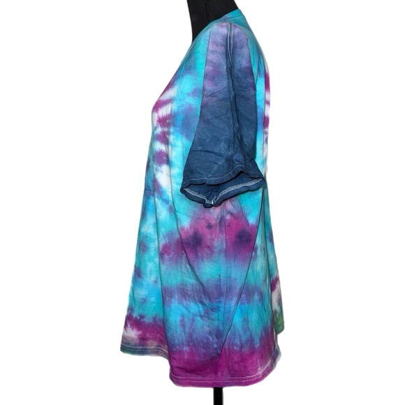 Handcrafted - Tie Dye T-Shirt – Vibrant Handmade - Boho Unisex Top - Picture 3 of 7